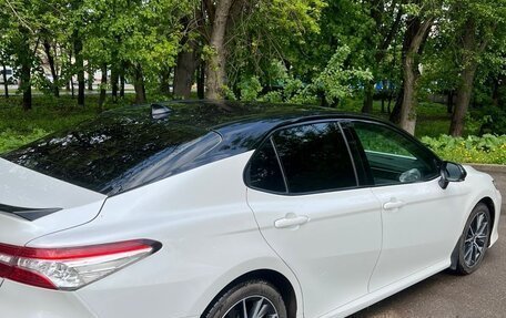 Toyota Camry, 2021 год, 4 100 000 рублей, 2 фотография