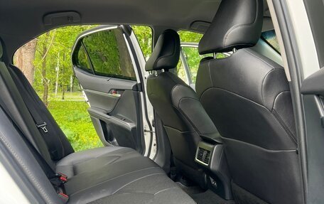 Toyota Camry, 2021 год, 4 100 000 рублей, 28 фотография