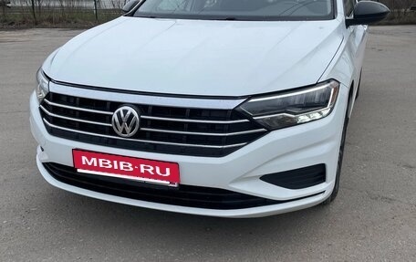 Volkswagen Jetta VII, 2018 год, 1 565 000 рублей, 4 фотография
