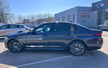 BMW 5 серия, 2021 год, 5 500 000 рублей, 3 фотография