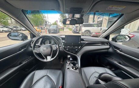 Toyota Camry, 2021 год, 3 000 000 рублей, 7 фотография