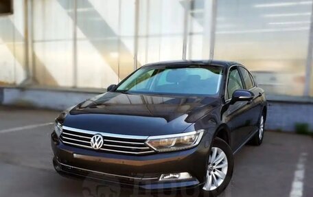 Volkswagen Passat B8 рестайлинг, 2017 год, 1 550 000 рублей, 3 фотография