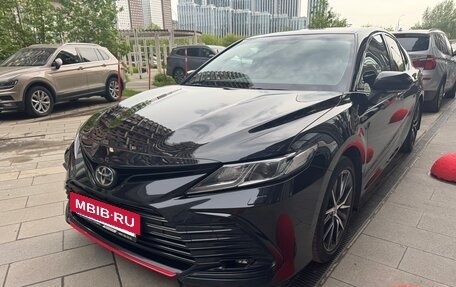Toyota Camry, 2021 год, 3 000 000 рублей, 6 фотография