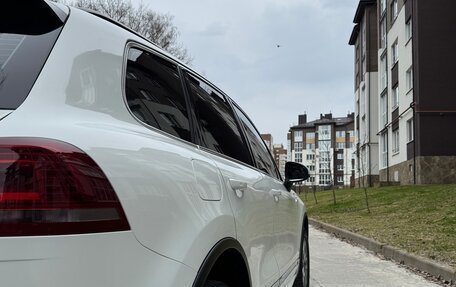 Volkswagen Touareg III, 2015 год, 2 950 000 рублей, 11 фотография