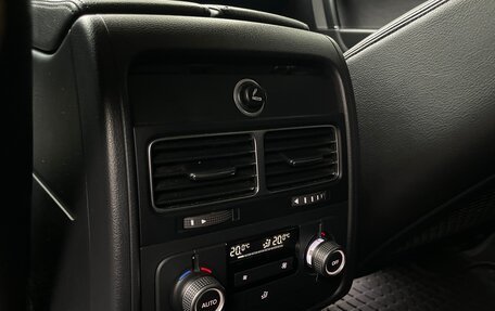 Volkswagen Touareg III, 2015 год, 2 950 000 рублей, 19 фотография