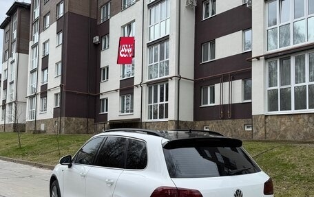 Volkswagen Touareg III, 2015 год, 2 950 000 рублей, 5 фотография