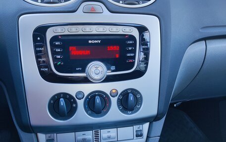Ford Focus II рестайлинг, 2011 год, 650 000 рублей, 2 фотография