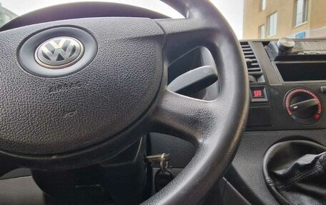 Volkswagen Transporter T5 рестайлинг, 2008 год, 800 000 рублей, 12 фотография