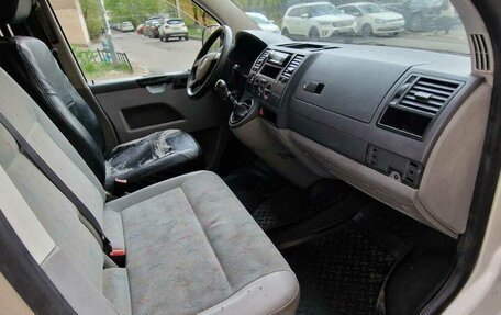 Volkswagen Transporter T5 рестайлинг, 2008 год, 800 000 рублей, 16 фотография