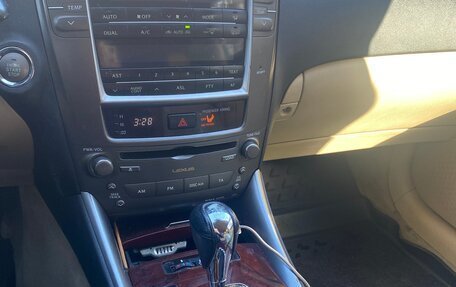 Lexus IS II рестайлинг 2, 2005 год, 1 200 000 рублей, 10 фотография
