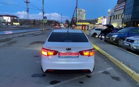 KIA Rio III рестайлинг, 2012 год, 750 000 рублей, 3 фотография