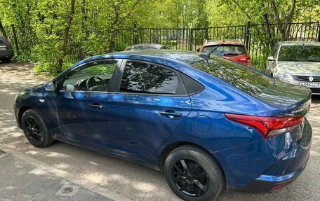 Hyundai Solaris II рестайлинг, 2021 год, 1 380 000 рублей, 8 фотография