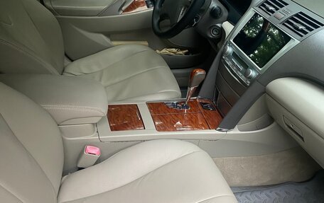 Toyota Camry, 2008 год, 950 000 рублей, 6 фотография