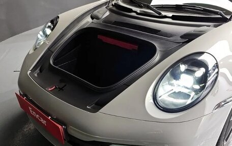 Porsche 911, 2021 год, 9 999 999 рублей, 6 фотография