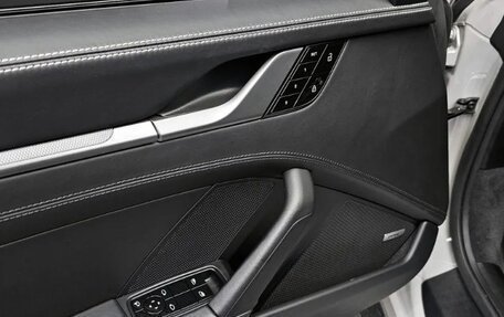 Porsche 911, 2021 год, 9 999 999 рублей, 16 фотография