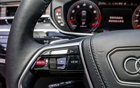 Audi A8, 2021 год, 8 676 000 рублей, 32 фотография