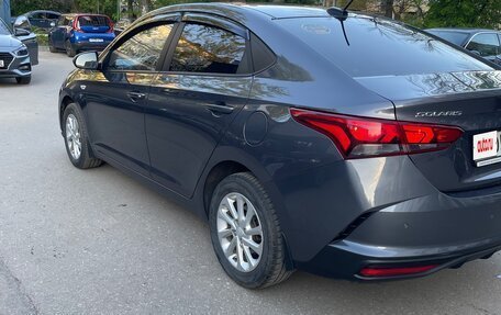 Hyundai Solaris II рестайлинг, 2021 год, 1 550 000 рублей, 5 фотография