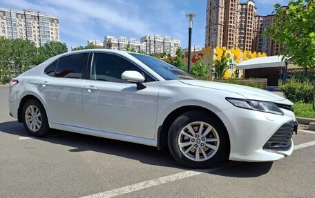 Toyota Camry, 2021 год, 2 550 000 рублей, 15 фотография