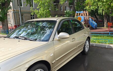 Hyundai Sonata IV рестайлинг, 2005 год, 800 000 рублей, 3 фотография