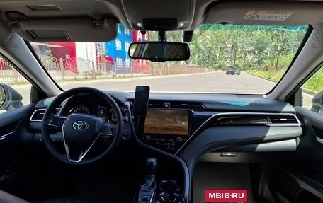 Toyota Camry, 2021 год, 2 550 000 рублей, 11 фотография