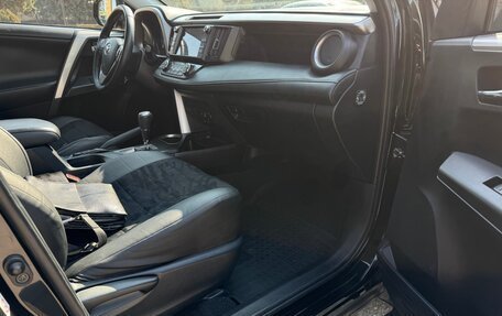 Toyota RAV4, 2017 год, 2 500 000 рублей, 10 фотография