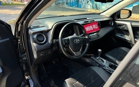 Toyota RAV4, 2017 год, 2 500 000 рублей, 7 фотография