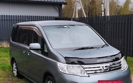 Nissan Serena III, 2010 год, 950 000 рублей, 9 фотография