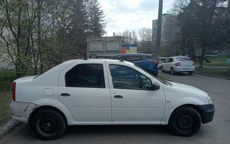 Renault Logan I, 2013 год, 260 000 рублей, 7 фотография