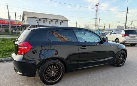 BMW 1 серия, 2011 год, 935 000 рублей, 11 фотография