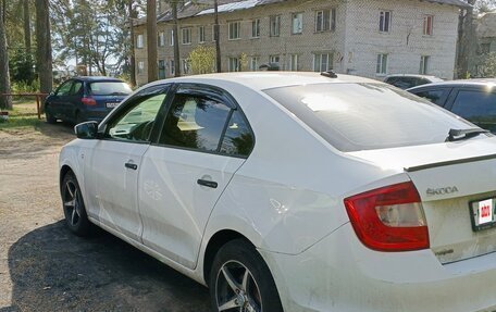 Skoda Rapid I, 2017 год, 700 000 рублей, 4 фотография