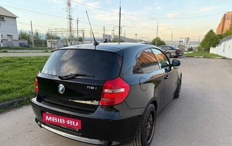 BMW 1 серия, 2011 год, 935 000 рублей, 8 фотография