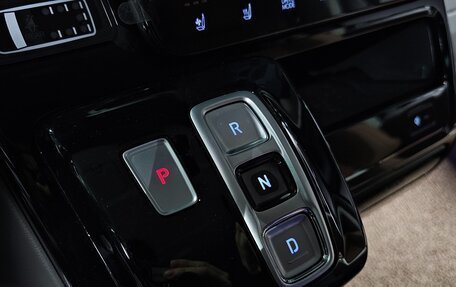 Hyundai Staria, 2024 год, 4 775 000 рублей, 12 фотография
