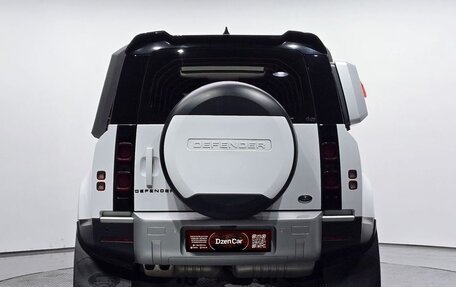 Land Rover Defender II, 2021 год, 6 200 000 рублей, 3 фотография