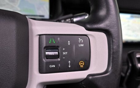 Land Rover Defender II, 2021 год, 6 200 000 рублей, 11 фотография