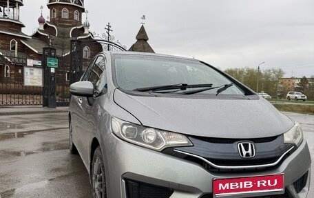 Honda Fit III, 2013 год, 980 000 рублей, 1 фотография