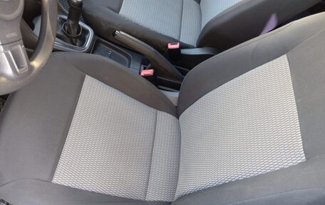 Volkswagen Polo VI (EU Market), 2011 год, 750 000 рублей, 10 фотография