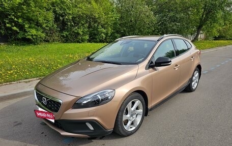 Volvo V40 Cross Country I, 2013 год, 1 490 000 рублей, 8 фотография