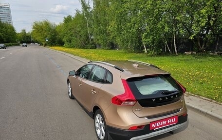Volvo V40 Cross Country I, 2013 год, 1 490 000 рублей, 16 фотография