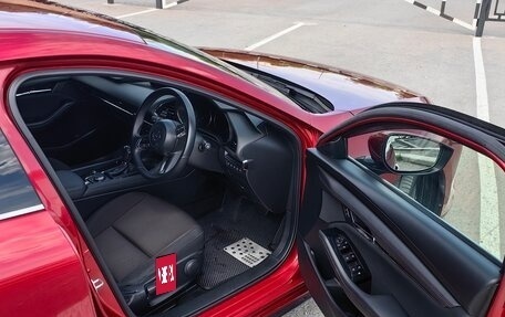 Mazda 3, 2019 год, 1 900 000 рублей, 7 фотография