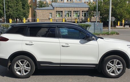 Geely Atlas I, 2018 год, 1 450 000 рублей, 4 фотография