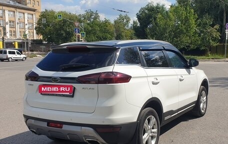 Geely Atlas I, 2018 год, 1 450 000 рублей, 5 фотография