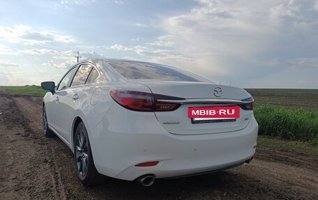Mazda 6, 2019 год, 2 300 000 рублей, 5 фотография
