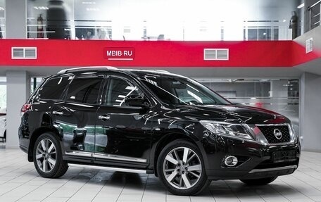Nissan Pathfinder, 2016 год, 1 699 000 рублей, 3 фотография
