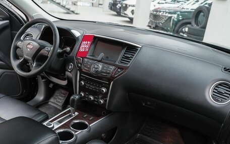 Nissan Pathfinder, 2016 год, 1 699 000 рублей, 15 фотография