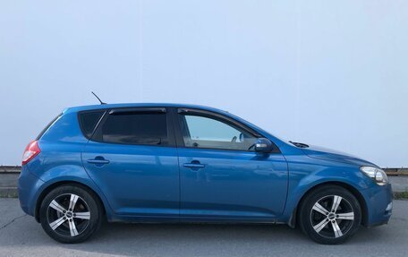 KIA cee'd I рестайлинг, 2010 год, 750 000 рублей, 8 фотография
