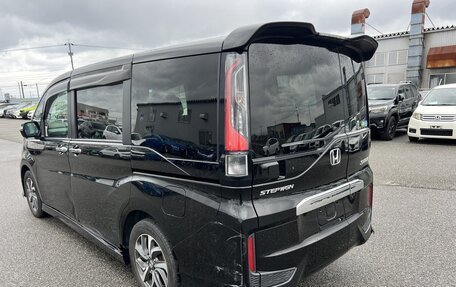 Honda Stepwgn IV, 2016 год, 1 230 000 рублей, 16 фотография