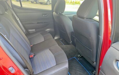 Nissan Leaf II, 2019 год, 1 670 000 рублей, 4 фотография