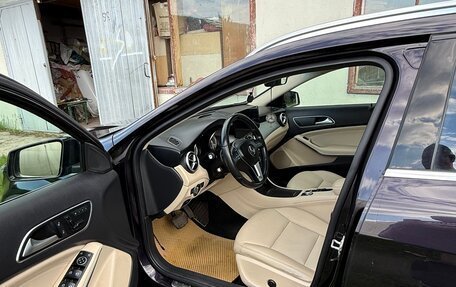 Mercedes-Benz GLA, 2017 год, 1 690 000 рублей, 4 фотография