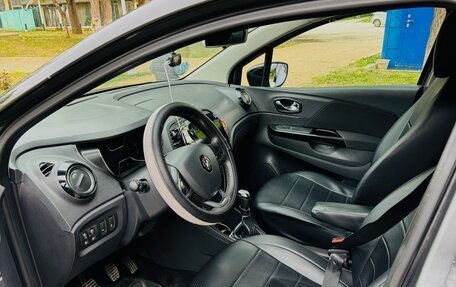 Renault Kaptur I рестайлинг, 2017 год, 1 610 000 рублей, 12 фотография
