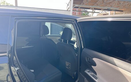 Toyota Wish II, 2010 год, 1 590 000 рублей, 4 фотография